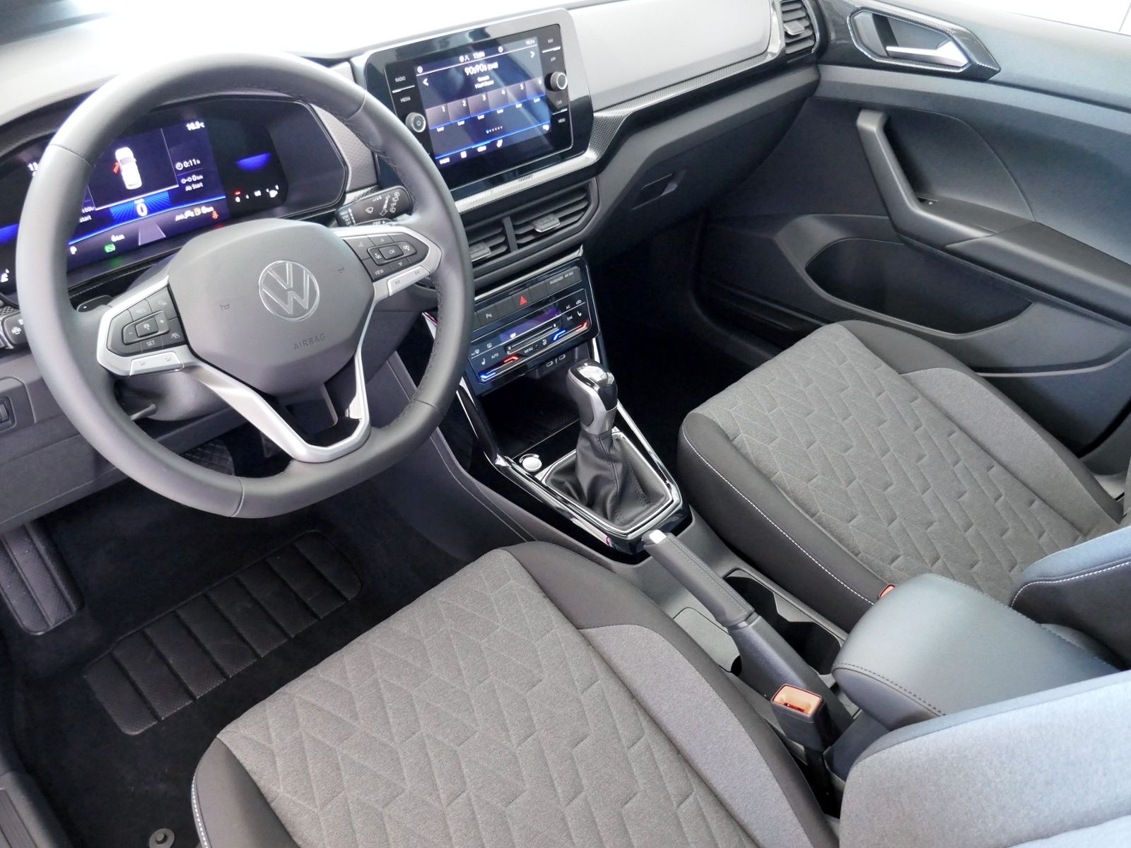 Fahrzeugabbildung Volkswagen T-Cross Life 1.0 TSI DSG | LED RFK ACC App