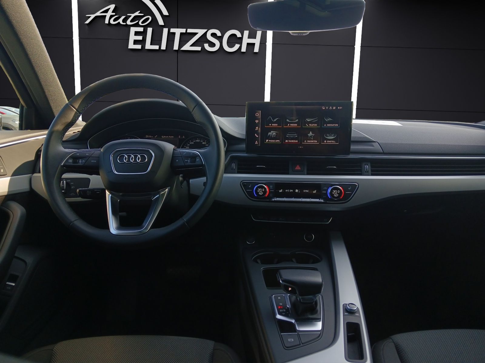 Fahrzeugabbildung Audi A4 Avant 40 TFSI advanced LED Navi Pano RFK SH