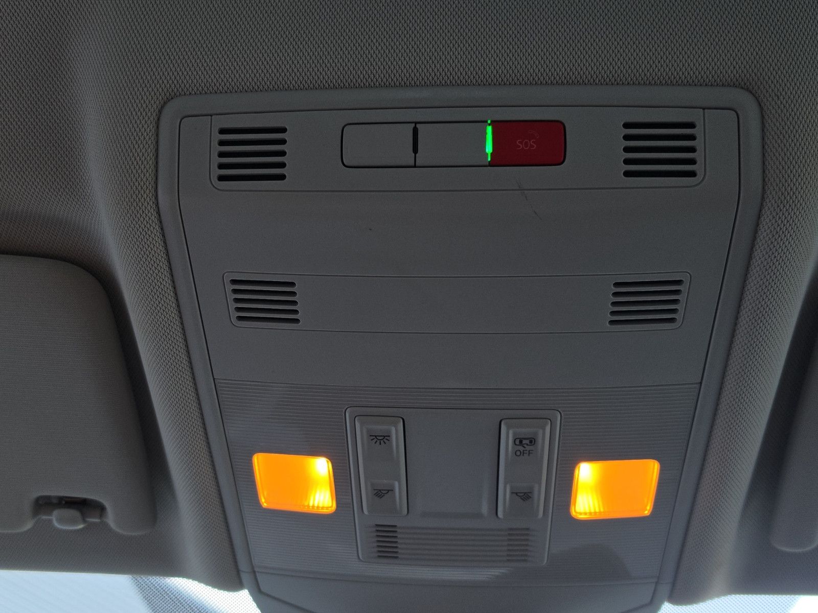 Fahrzeugabbildung Volkswagen T-Cross Life AUS 1.HAND AUTOMATIK NAVI PDC