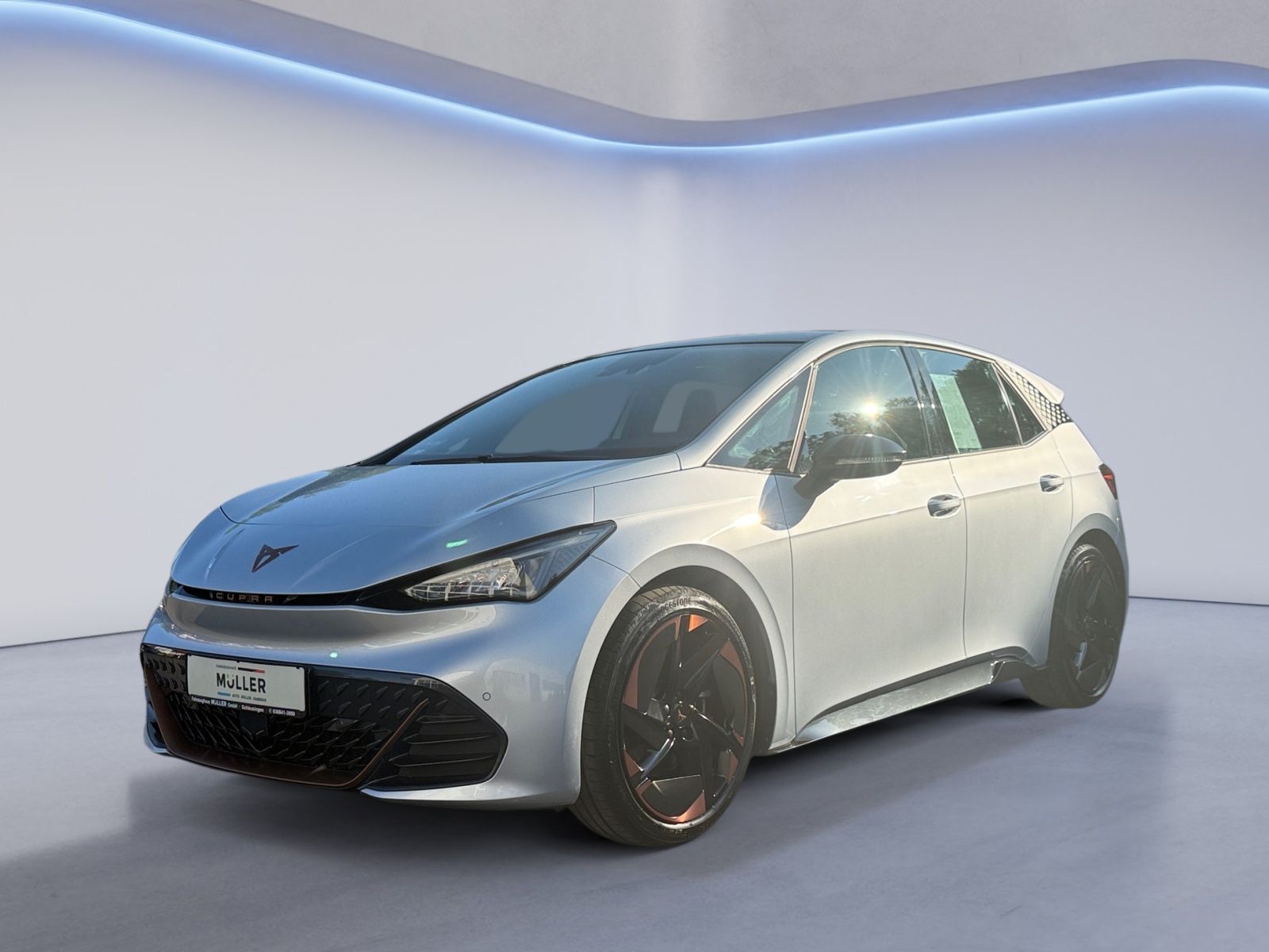 Cupra Born 150 kW+SHZ+Panodach