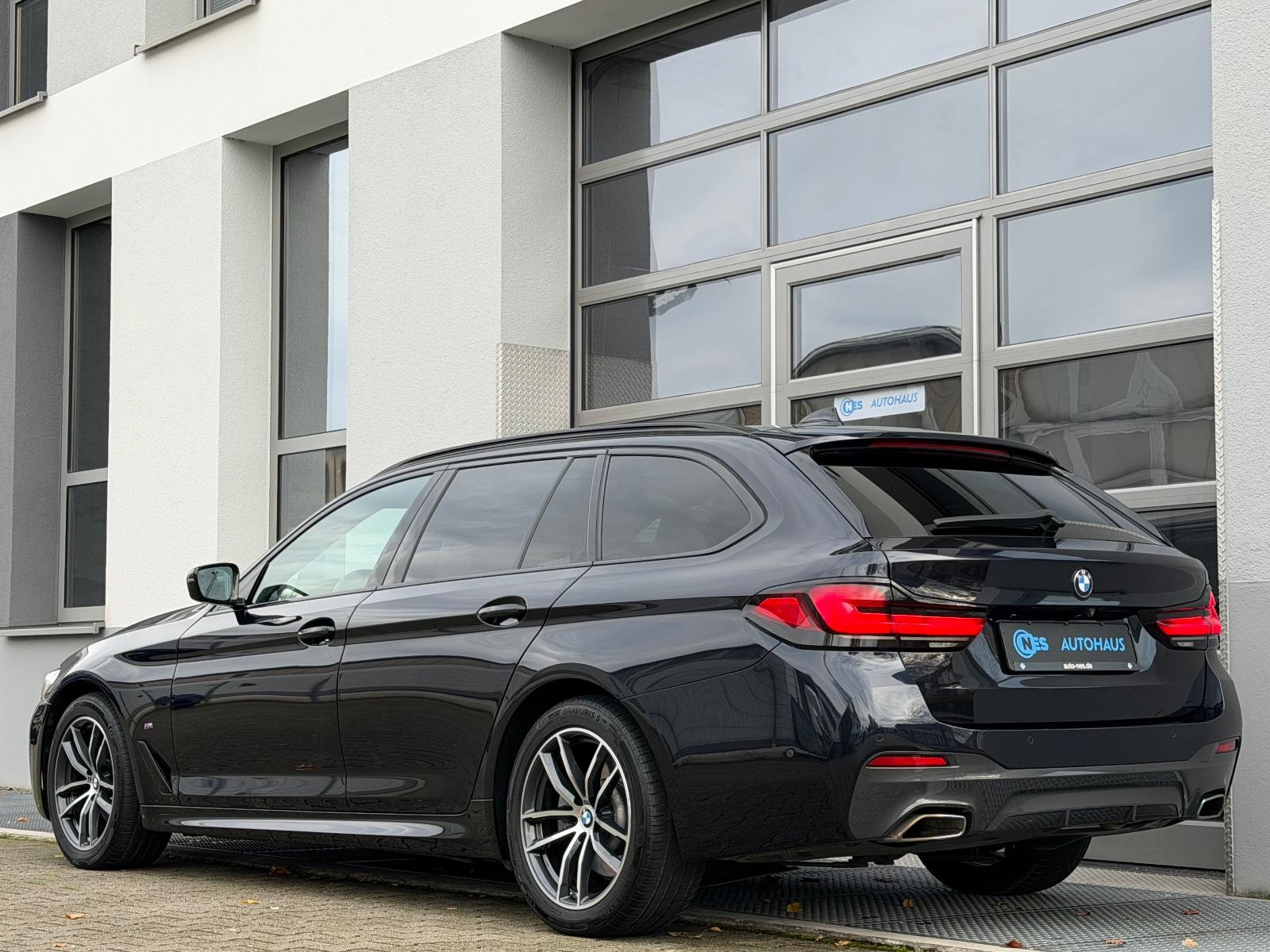 BMW 520dA xD*ACC*M SPORT*PANO*LASER*KAM*HEAD UP*KEY*