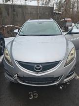 Mazda 6 mit Anhängerkupplung und Soundsystem