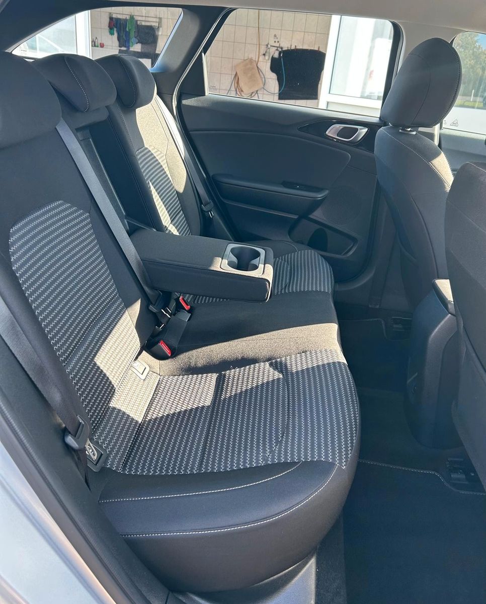 Fahrzeugabbildung Kia Ceed Sportswagon 1.0T GDI Vision