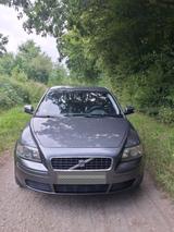 Volvo S40 2.4  - Volvo S40 mit Benzin-Antrieb