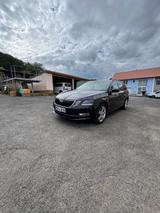Skoda Octavia 1.8 TSI DSG 4x4 Combi Green Tec - Skoda Octavia: Allradantrieb, 1.8