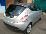 Lancia Ypsilon Gold*Automatik*Klima*PDC*Euro5*Top* - Lancia Ypsilon mit Benzin-Antrieb