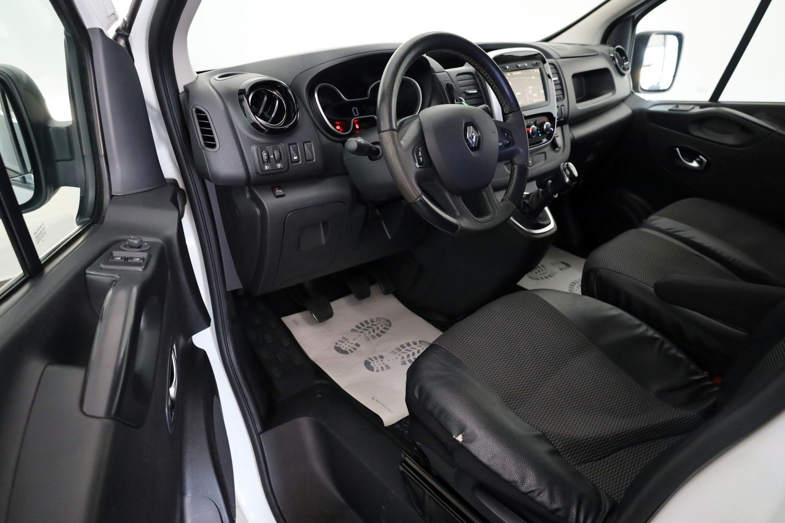 Fahrzeugabbildung Renault Trafic Kasten L2H1 3,0t Komfort Komfort Navi,Kam