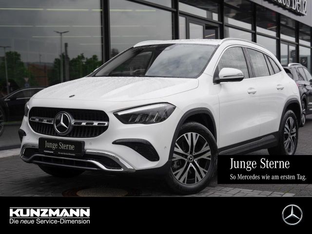 MERCEDES-BENZ GLA 250 e Progressive Navi Kamera AHK Totwinkel