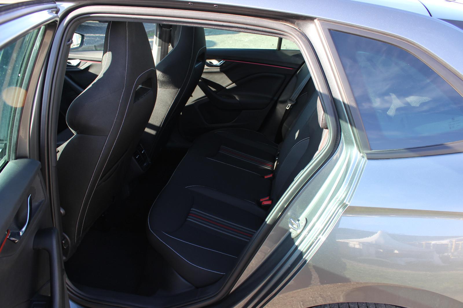 Skoda Scala Monte Carlo 1,5TSI DSG 18"+ WinterPlus+5JG