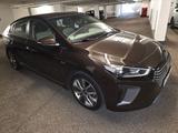 Hyundai IONIQ 1.6l GDi HYBRID  STYLE - Hyundai IONIQ von privat