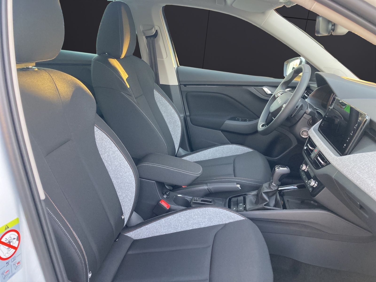 Fahrzeugabbildung SKODA Scala Selection LED, Navi, ACC, LED-Scheinwerfer