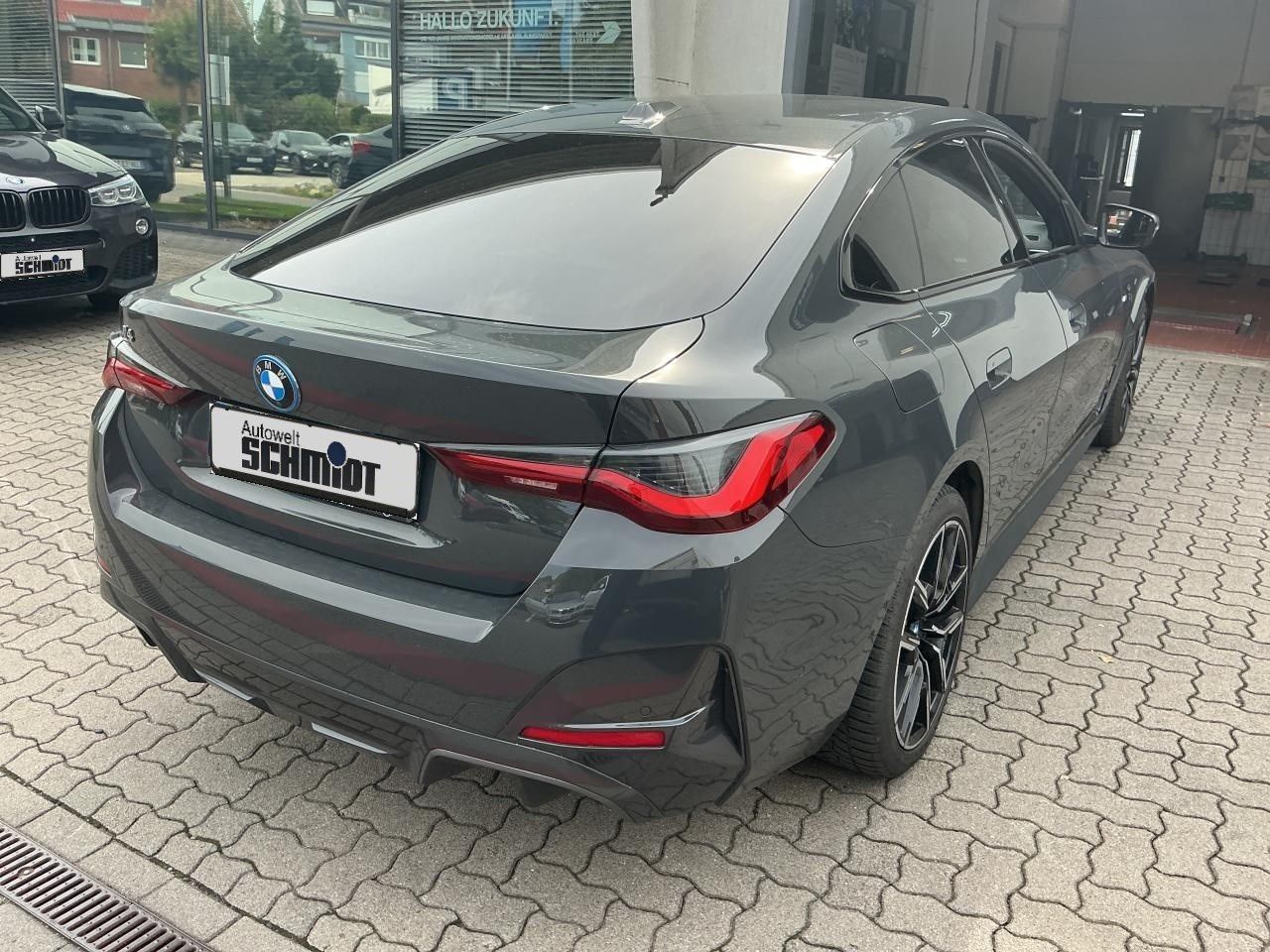 BMW i4 eDrive35 Gran Coupé M Sport bis-09 foto 2