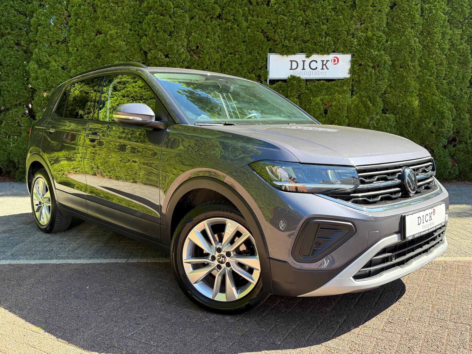Volkswagen T-Cross 1.0 TSI DSG Life LED+KAM+ACC+CARPL+SHZ+