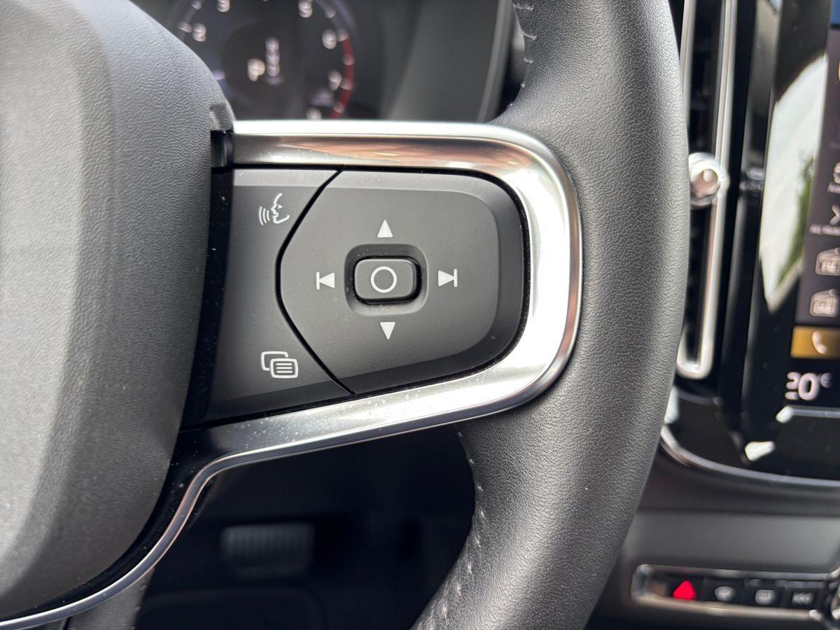 Volvo XC40 T3 Geartronic Momentum Pro H/K 360° 1.HAND, миниатюра 17