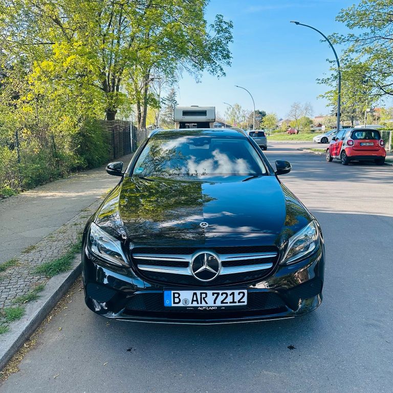 Image of Mercedes-Benz C 200