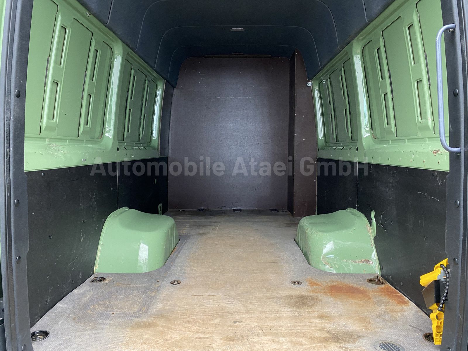 Fahrzeugabbildung Mercedes-Benz Sprinter 516 MAXI *Mixto* Aut. 5-SITZE +AHK3,5t