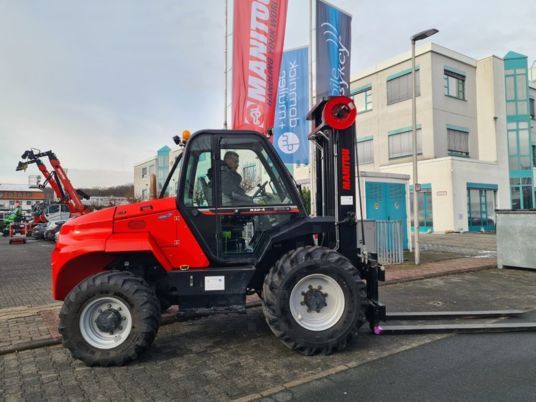 Manitou M50.4 ST5