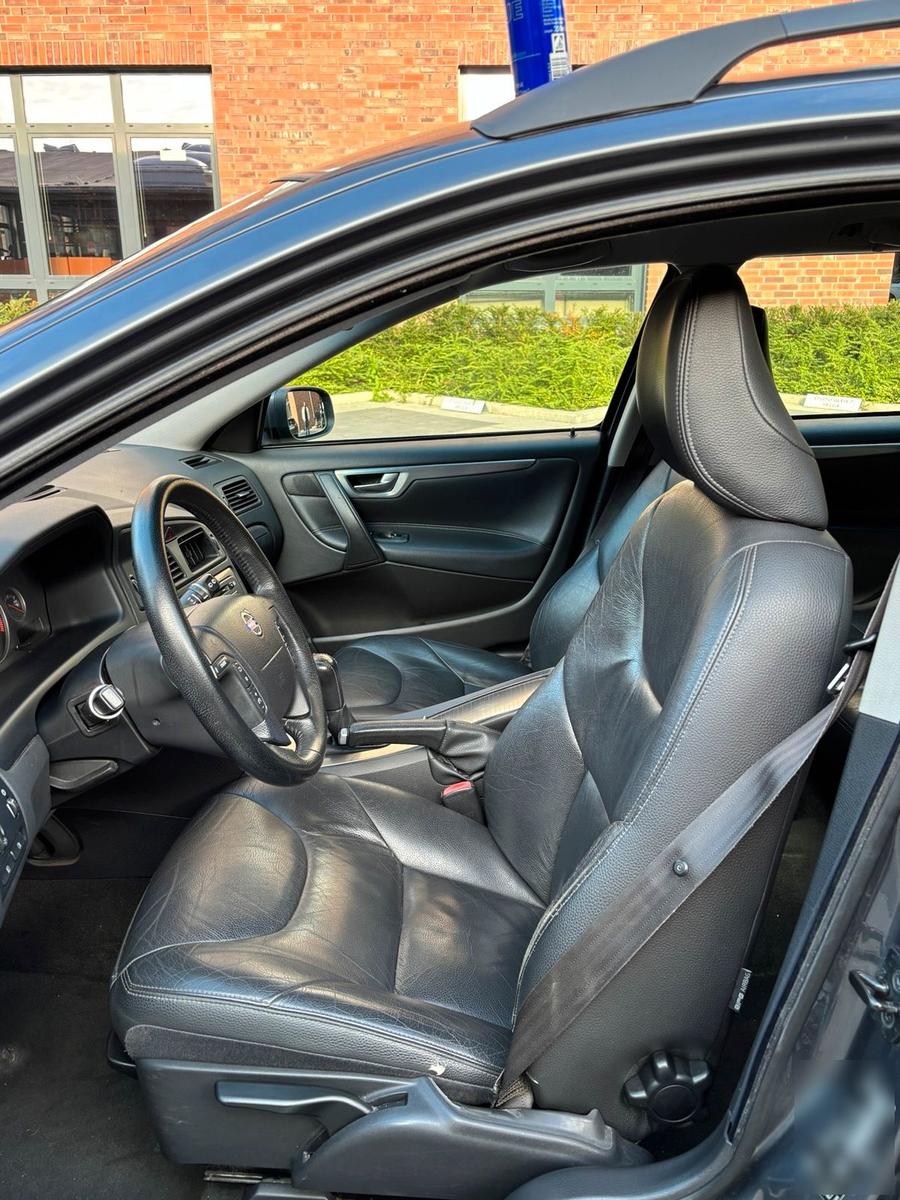 Volvo V70 2007 — photo 8