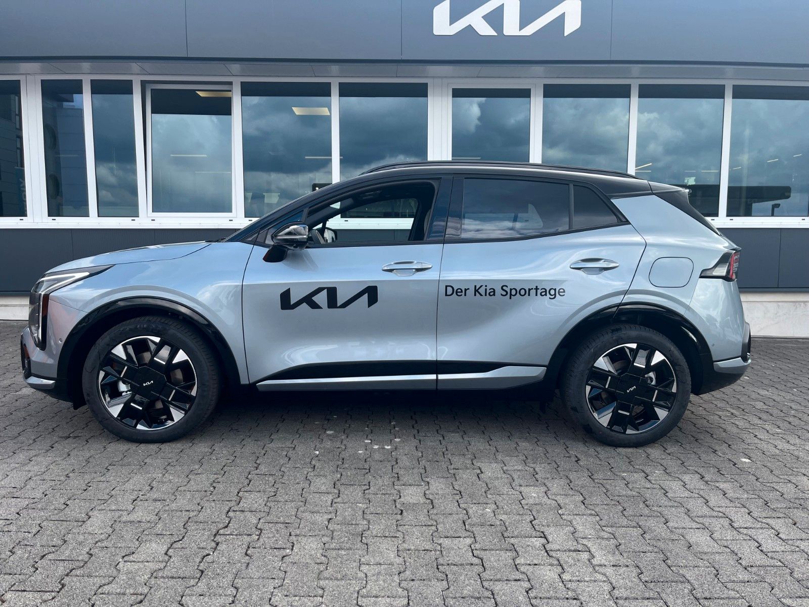 Fahrzeugabbildung Kia Sportage 1.6T AWD DCT GT-LINE SD GD DRI SOUND