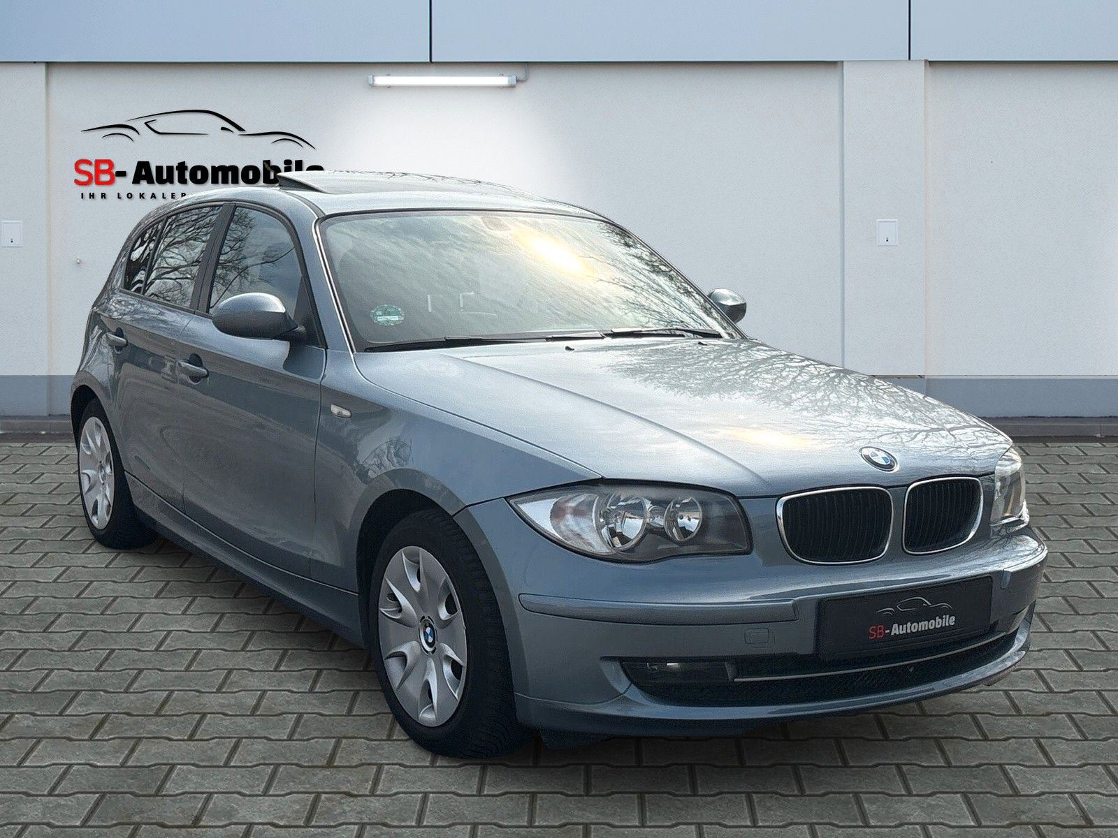 BMW 116i AUTOMATIK *KETTE NEU/PANO/SCHECKHEFT*