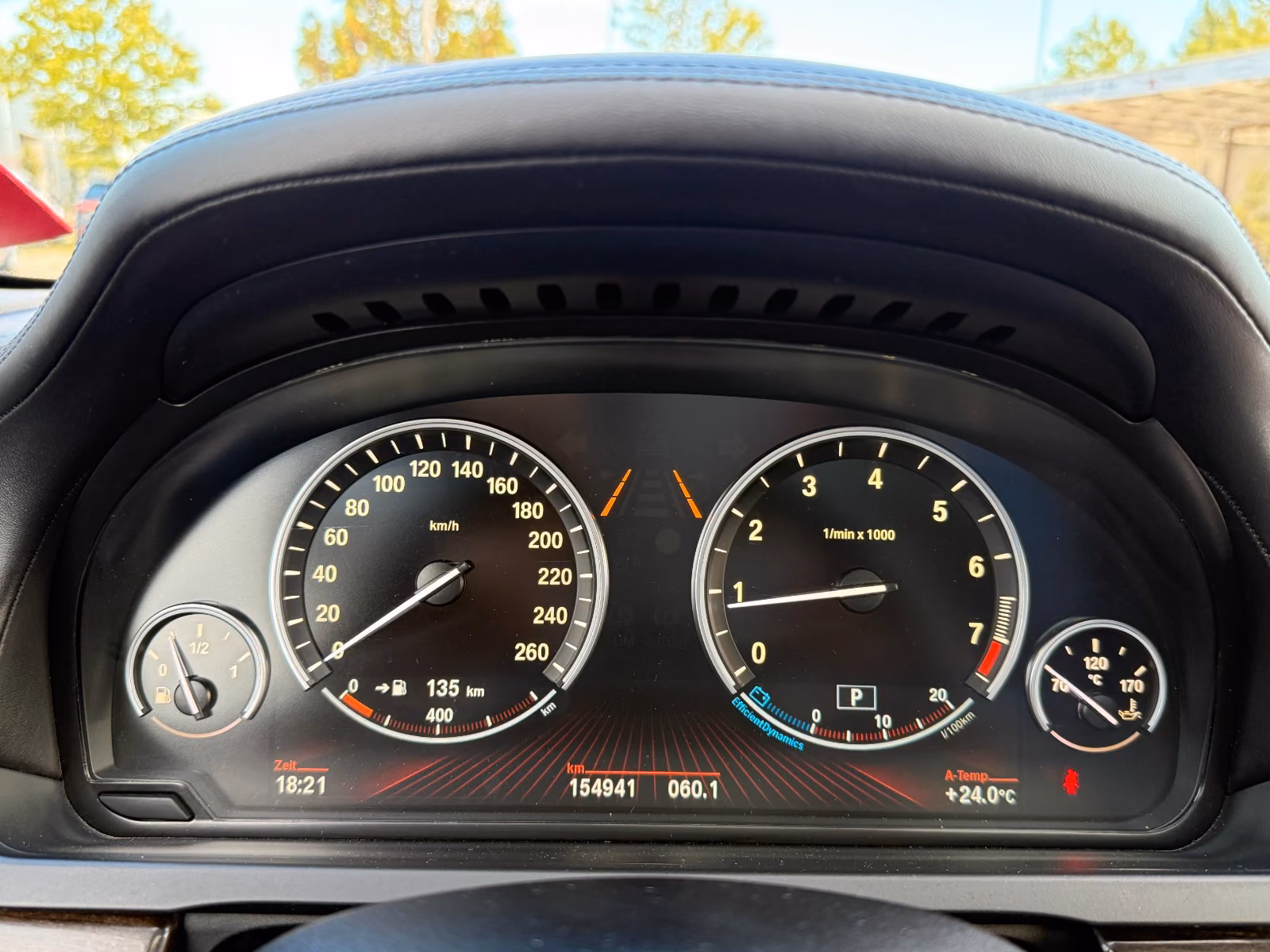BMW 740i | 326 ch | BVA | Affichage tête haute | Régulateur adaptatif | Sièges ventilés/massants | Chauffage auxiliaire | TV / divertissement arrière