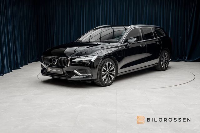 Volvo V60 Recharge T6 AWD Core Edition Pilot