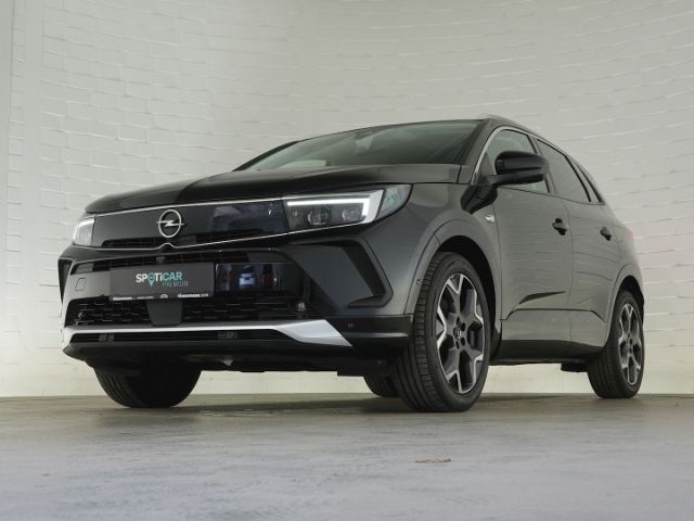 Grandland ULTIMATE AT+NAVI+KEYLESS+ACC+360 GRAD 
