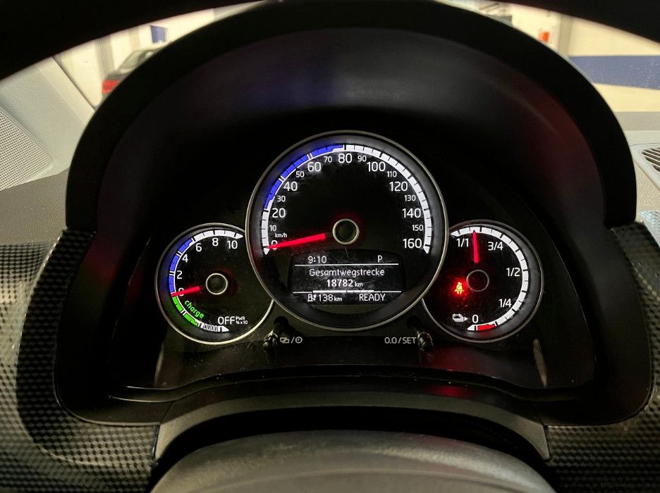 Fahrzeugabbildung Volkswagen Up! eUp KLIMAAUTOMATIK/DAB