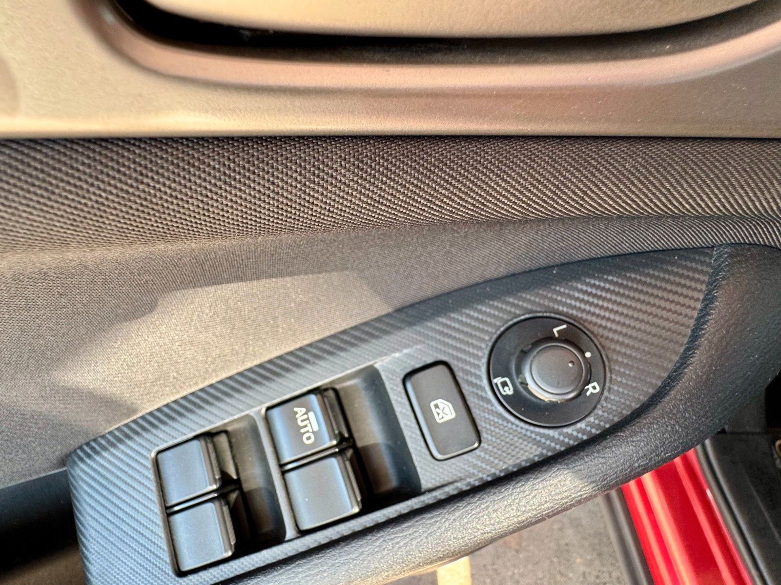 Fahrzeugabbildung Mazda CX-3 Center-Line Navi/Bluetooth/PDC/Klimaaut.