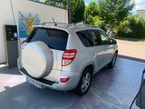 Toyota RAV 4 2,0-l-Valvematic AHK , Ersatzreife, Tüv - gebrauchte Toyota RAV 4 aus dem Jahr 2010
