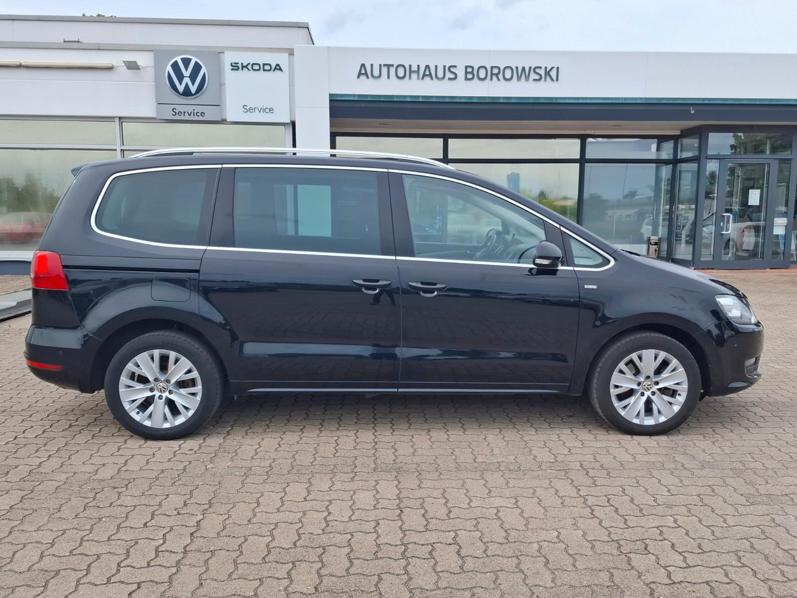 Volkswagen Sharan "Life" 2.0 TDI DSG*AHK*Xenon*Navi*7-Sitze