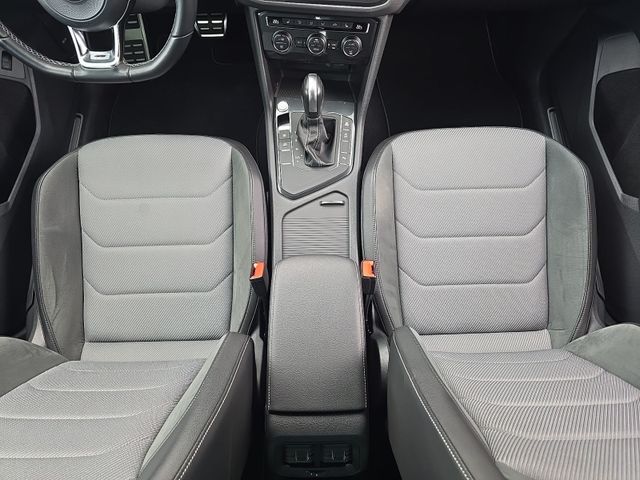 Tiguan 2,0 TDI Highline R-Line LED*AHK*KAMERA*AC