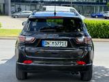 Jeep Compass 80th Anniversary Plug-In Hybrid 4WD - Jeep: Van