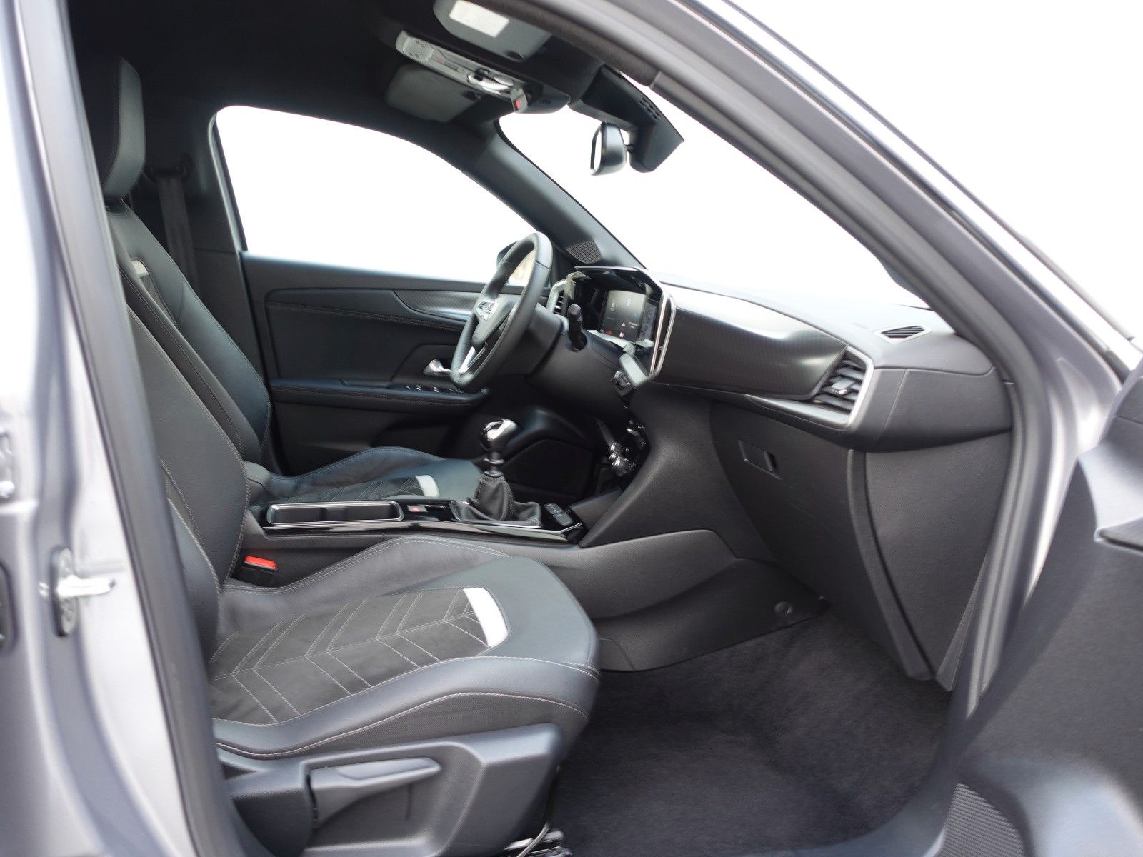 Fahrzeugabbildung Opel Mokka Ultimate 1.2T,10"Navi,Kamera,Sitzhzg,Allw.