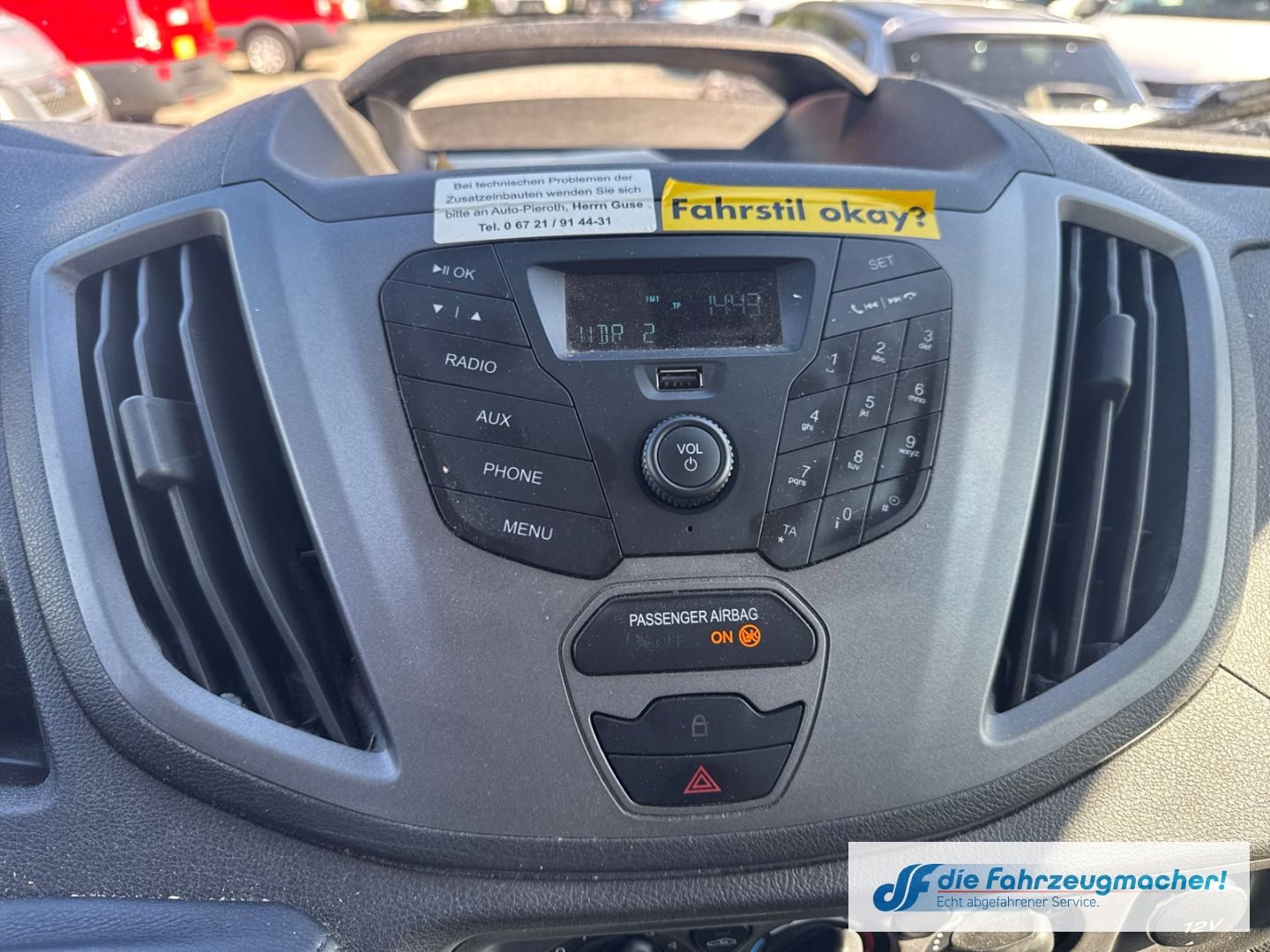 Fahrzeugabbildung Ford Transit Kombi 350 L3 2.2 TDCi DPF *3250