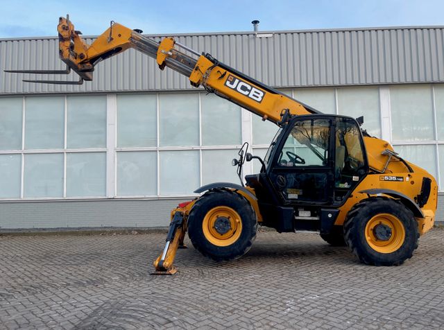 JCB 535-140       2014     CE