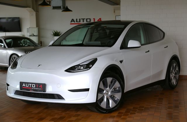 Tesla Model Y Basis RWD Panorama Kamera Autopilot 1.HD