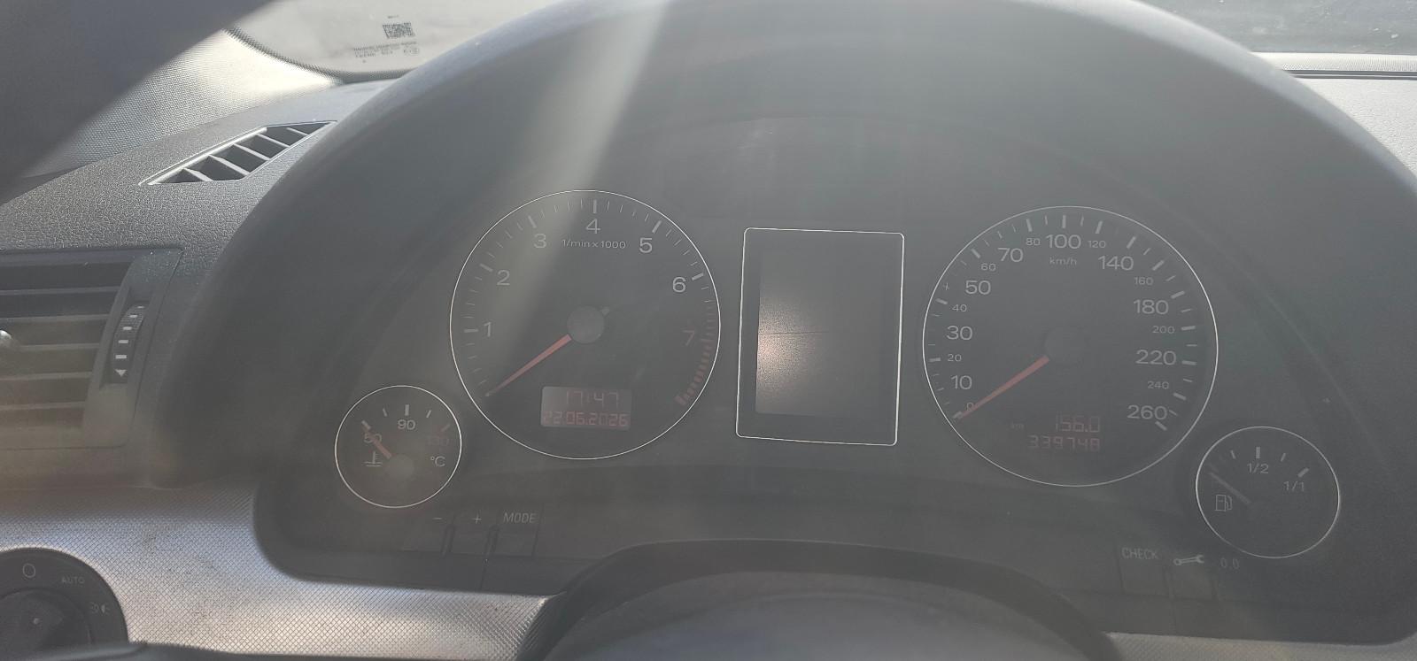 Audi A4 2006 — photo 6