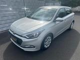 Hyundai i20 Trend*AUT*SHZ*LHZ* - Hyundai i20: Automatik