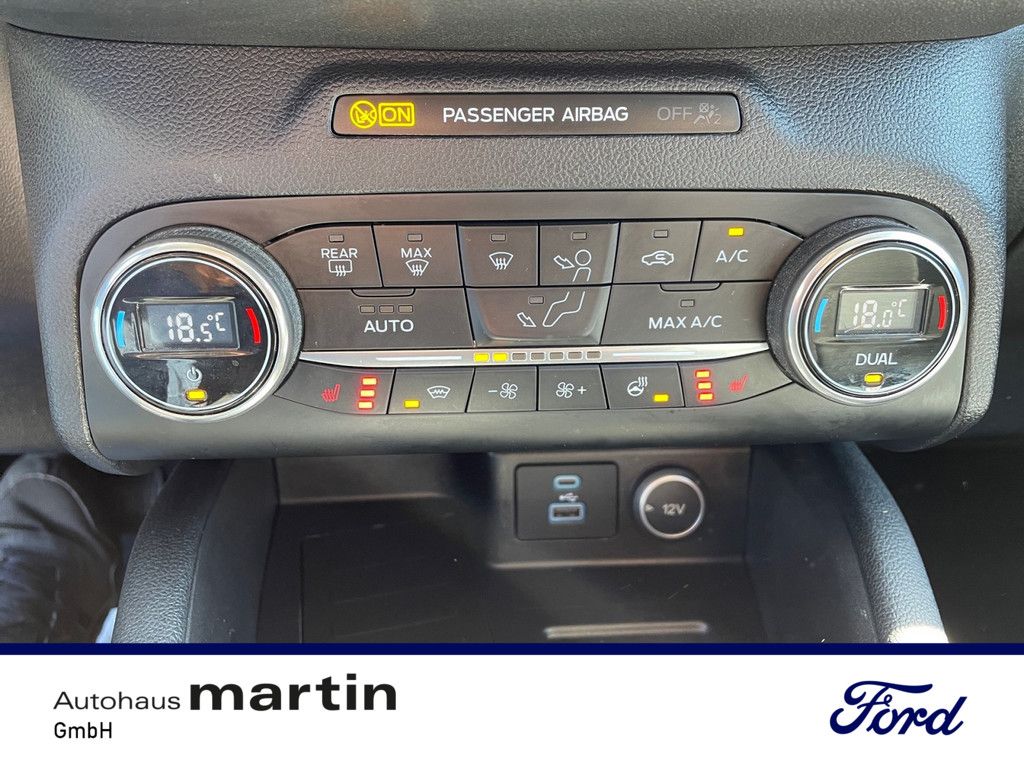 Fahrzeugabbildung Ford Kuga 2.5 Duratec Plug-in-Hybrid PHEV Titanium EU