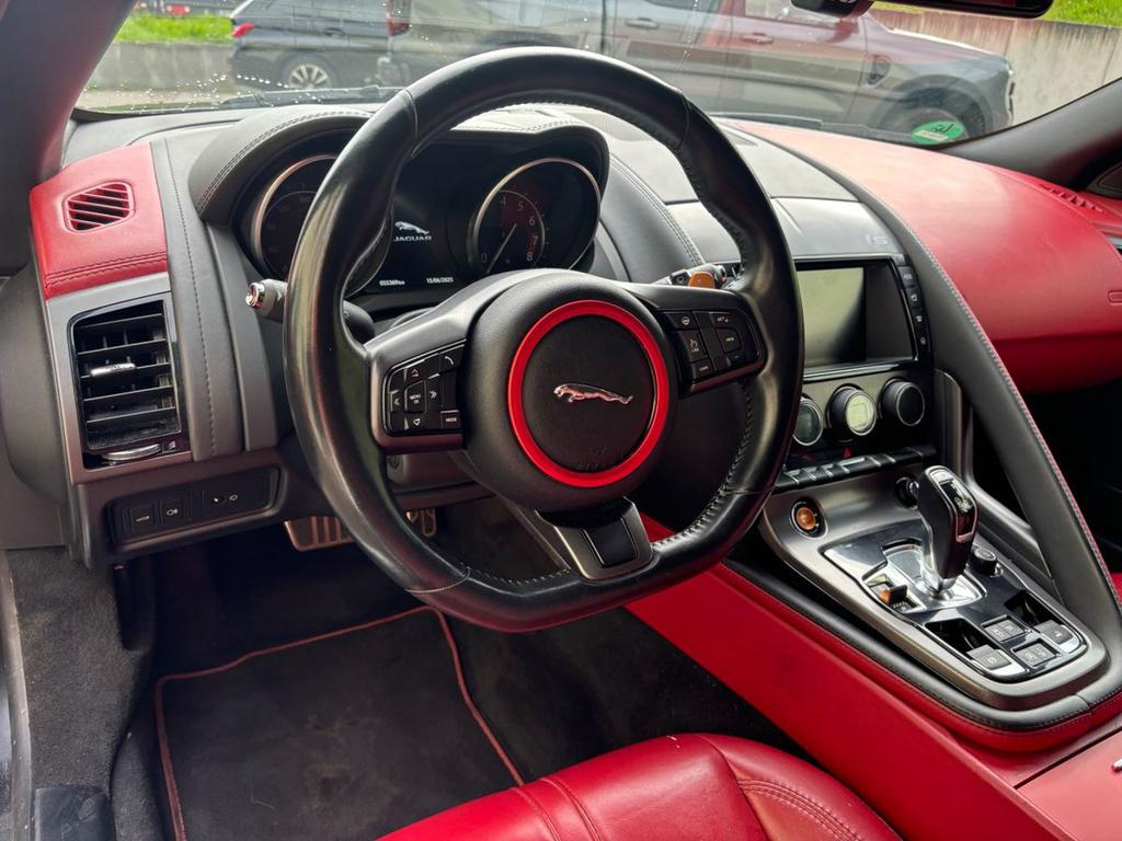 Jaguar F-Type