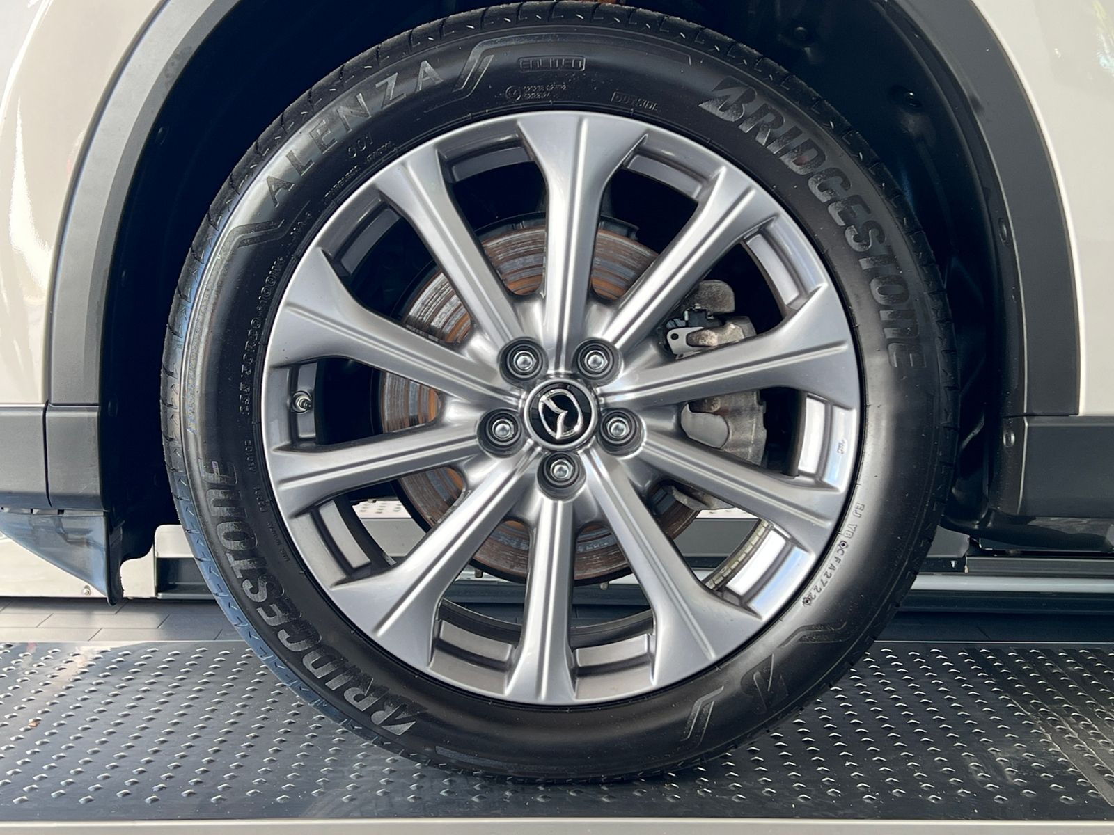 Fahrzeugabbildung Mazda CX-60 Exlusive-Line 2.5 e-SKYACTIV-G Hybrid AWD