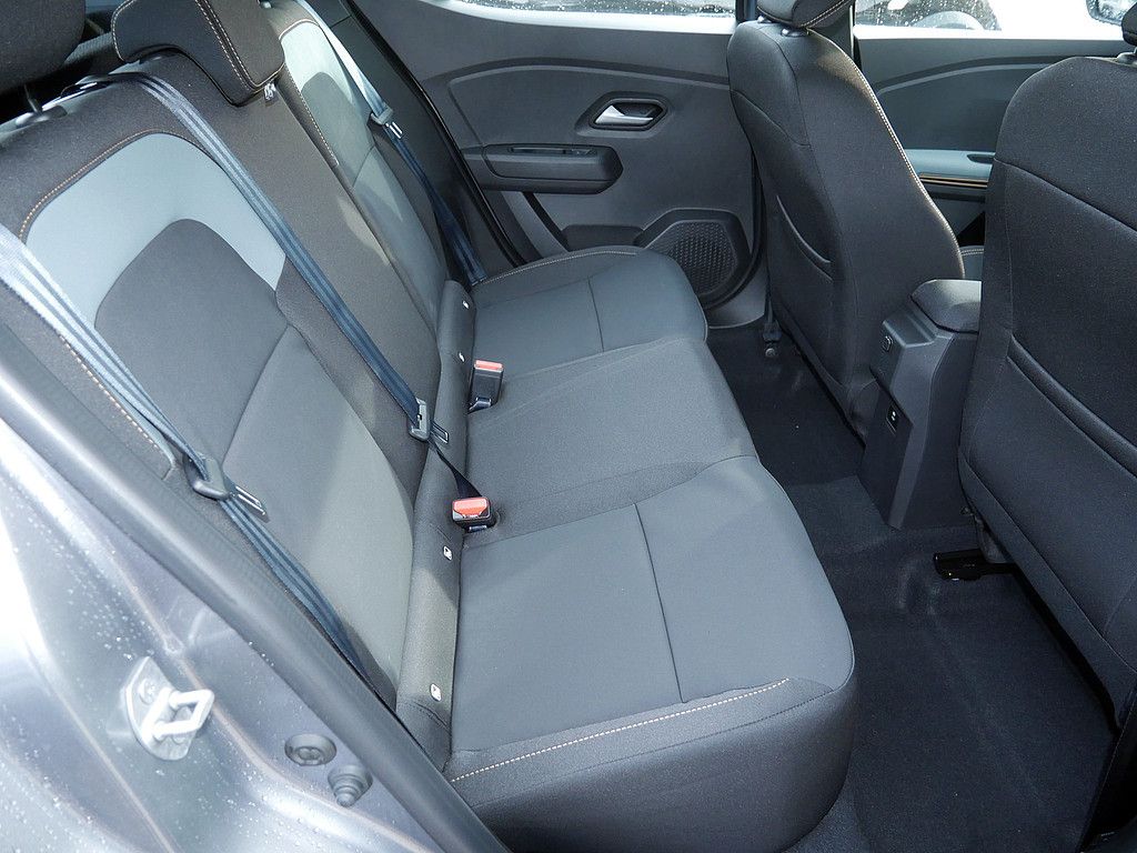 Fahrzeugabbildung Dacia Sandero Stepway Extreme TCe 110 FACELIFT 2026!!!