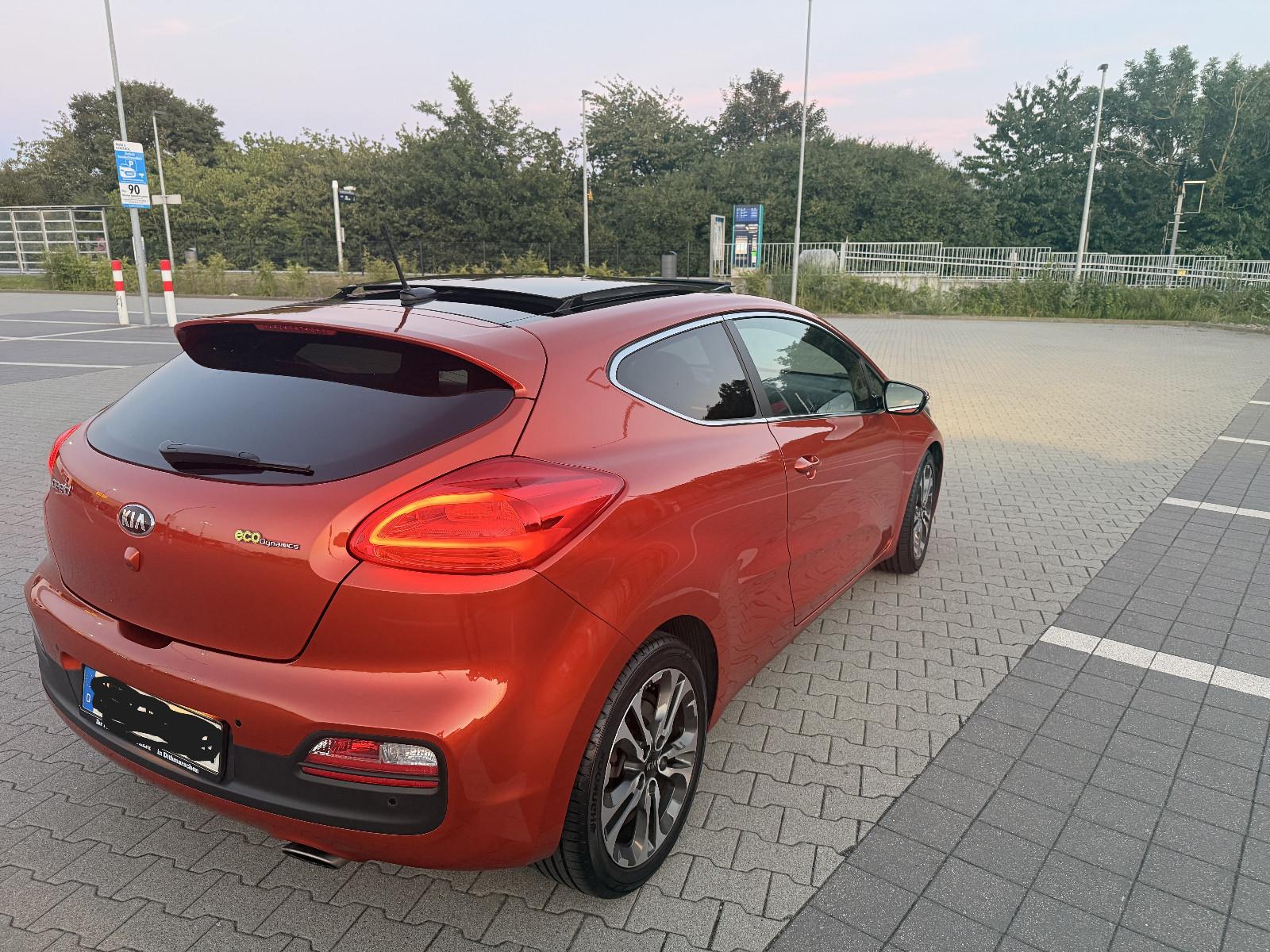 Kia pro_cee'd / ProCeed 1.6 GDI Spirit pro_cee'd...