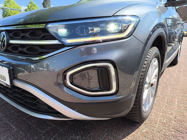 Fahrzeugabbildung Volkswagen T-Roc 1.5 TSI DSG Style MATRIX-LED ACC NAVI AHK