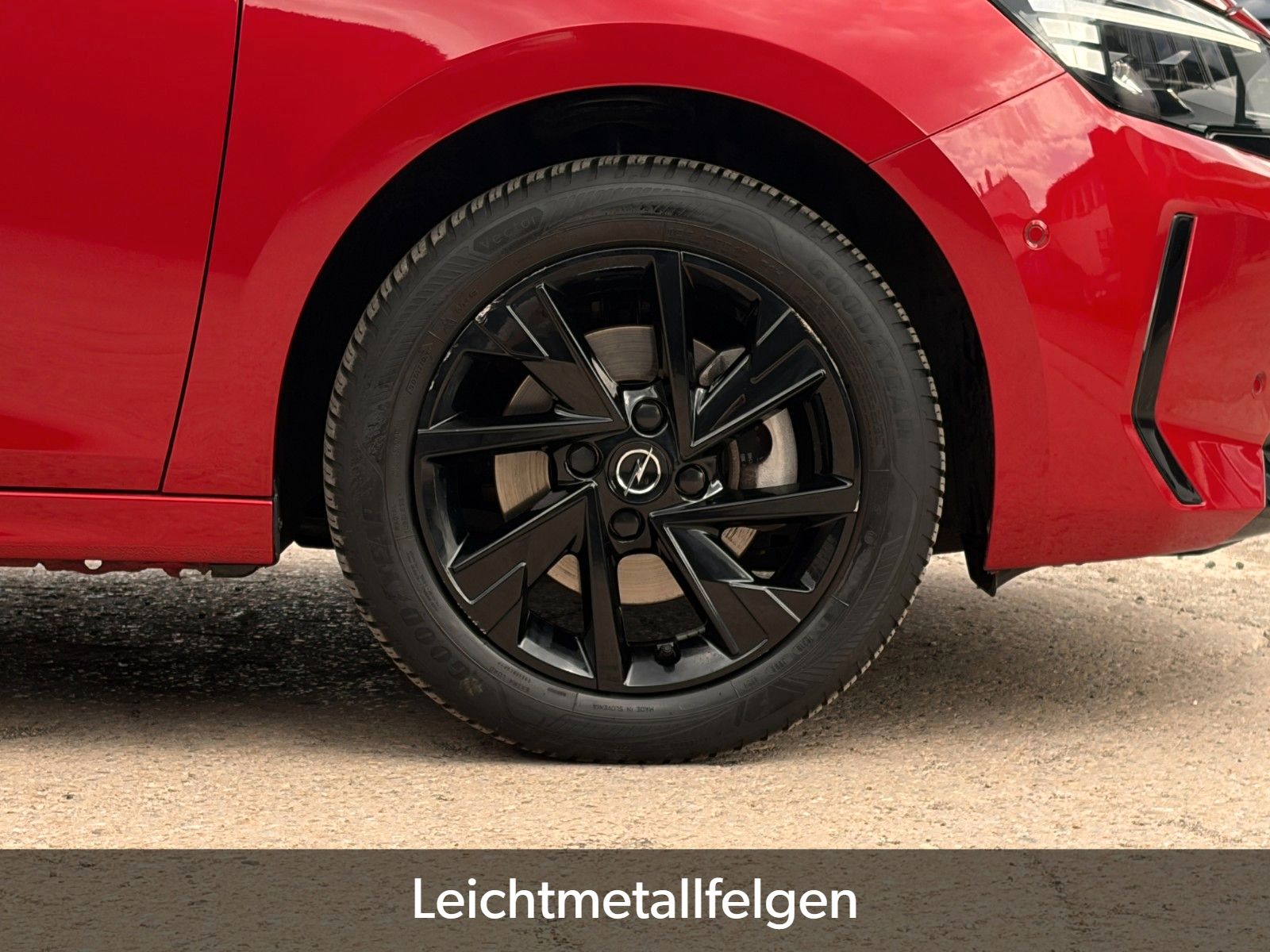 Fahrzeugabbildung Opel Corsa F GS 1.2 Turbo CAM Temp. PDC LHZ SHZ CarPl