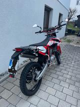 SWM  RS 125 R  - Offers