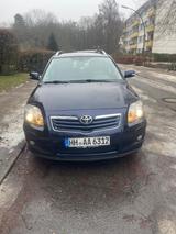 Toyota Avensis Combi Executive 1.8 Valvem. Multidri... - Toyota Avensis Gebrauchtwagen in Hamburg