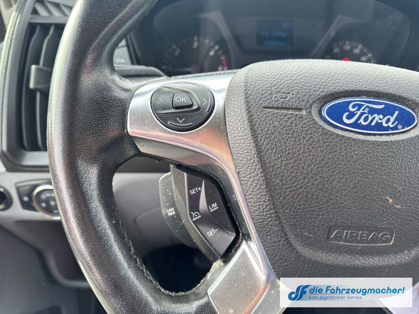 Fahrzeugabbildung Ford Transit Kombi 350 L3 Trend 2.2 TDCi DPF *1683 *K