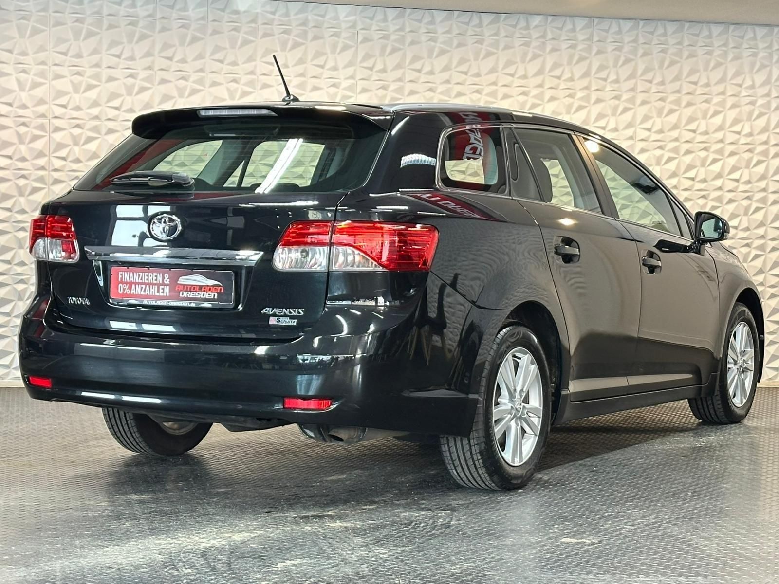 TOYOTA Avensis 1.8 LIFE* SHZ#FH#CAM#TEMPO#NAVI#KLIMA - Image 8